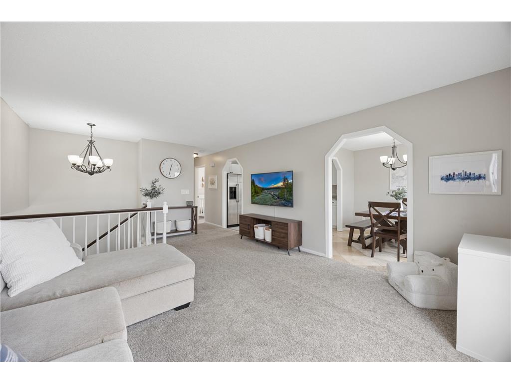 738 N Hay Lake Road Eagan MN 55123 7023522 image3