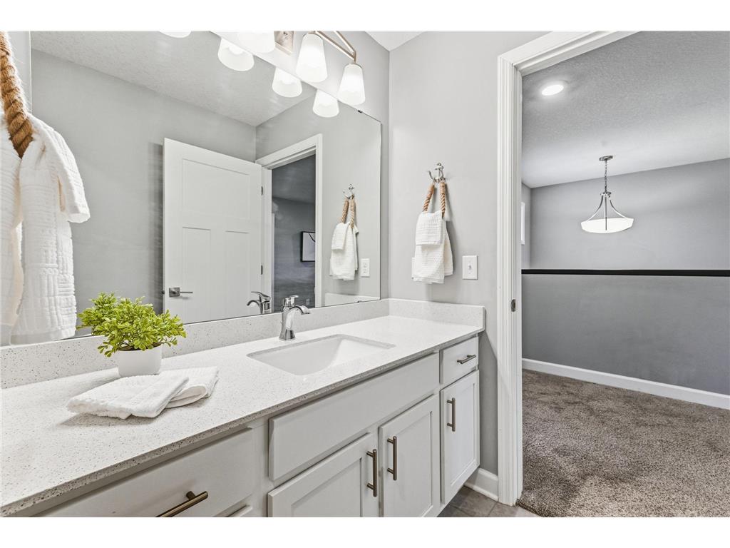 7385 203rd Street W Lakeville MN 55044 7023375 image33