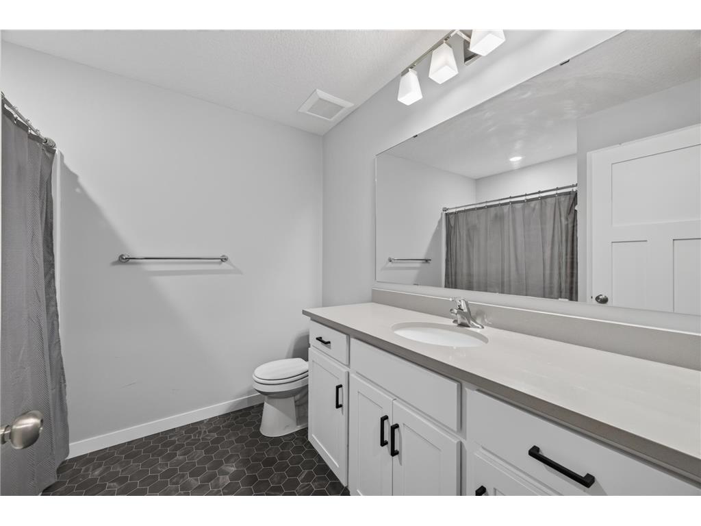7389 Degrio Way Inver Grove Heights MN 55076 7104388 image18