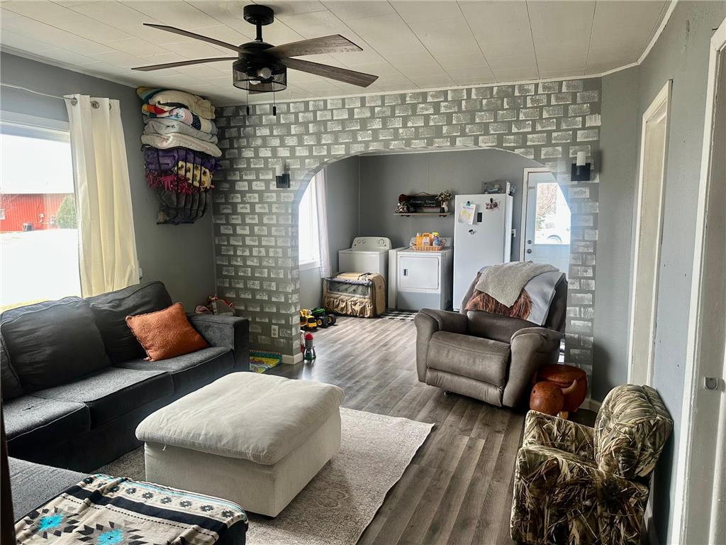 739 E 1st Street Litchfield MN 55355 7039106 image18