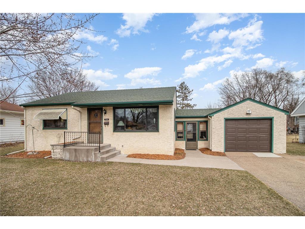 739 Madison Street Anoka MN 55303 6685555 image1