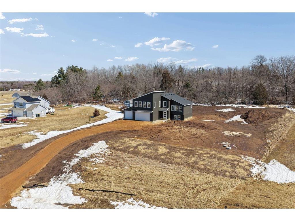 739 Magoo Road Hudson WI 54016 7042534 image2