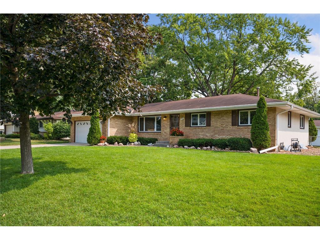 7391 Melody Drive NE Fridley MN 55432 6262954 image1