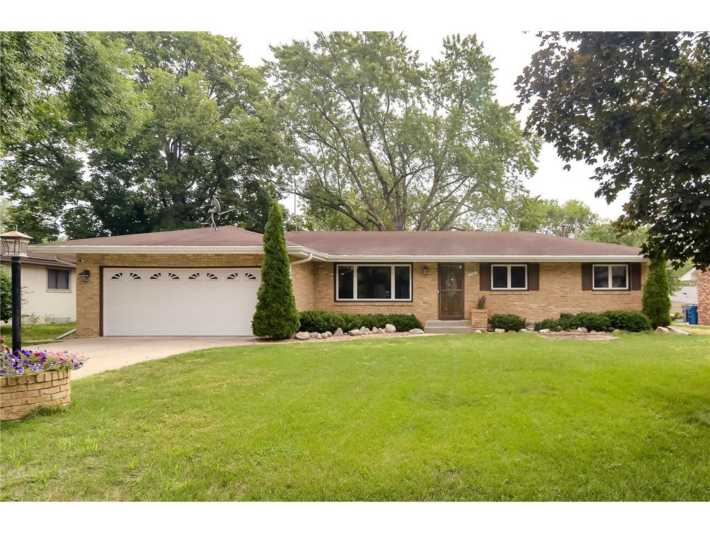 7391 Melody Drive NE Fridley MN 55432 6419005 image1