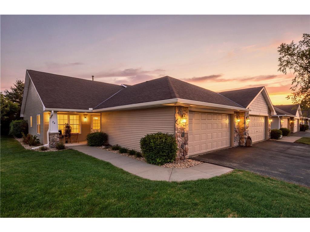 74 Crown Pointe Curve Hudson WI 54016 7075113 image1
