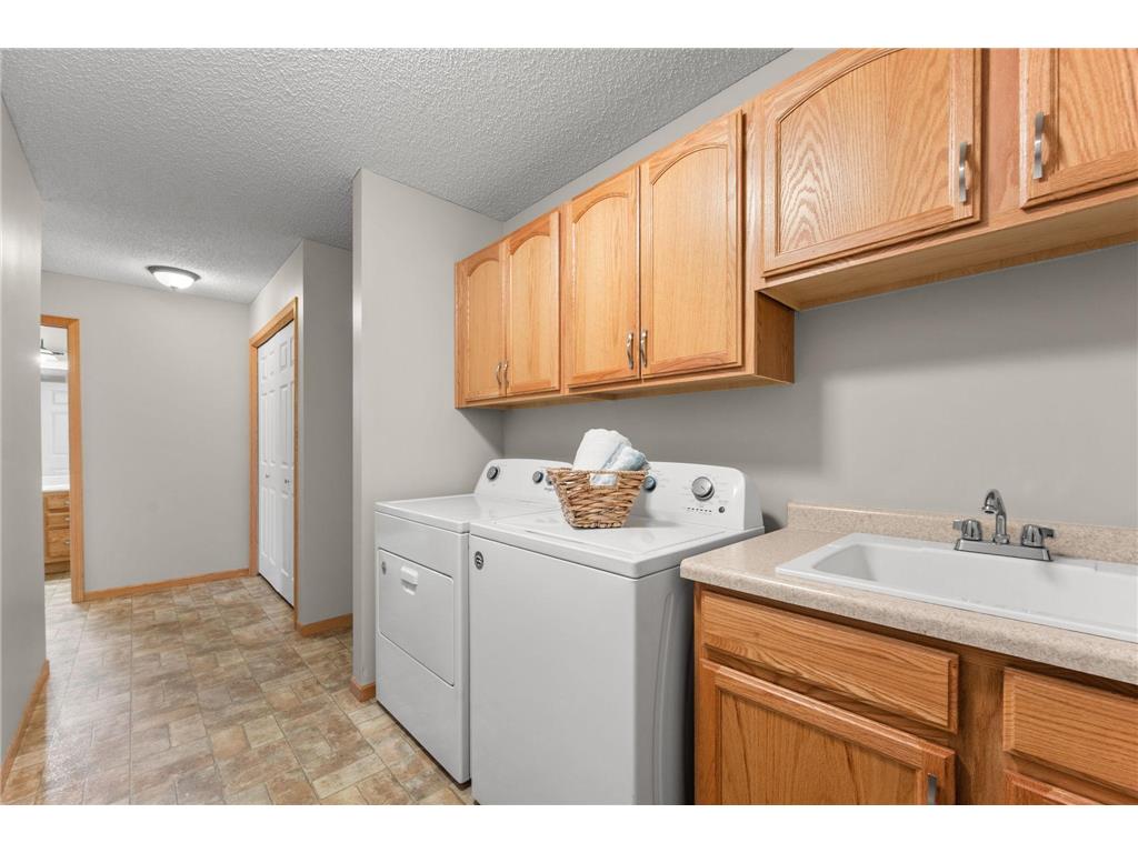 74 Crown Pointe Curve Hudson WI 54016 7075113 image12