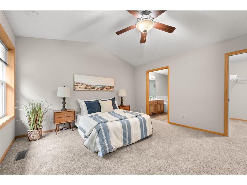 74 Crown Pointe Curve Hudson WI 54016 7075113 image15