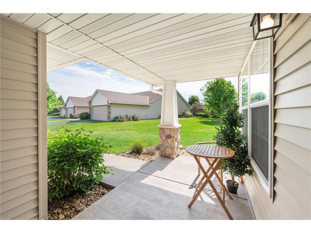 74 Crown Pointe Curve Hudson WI 54016 7075113 image4