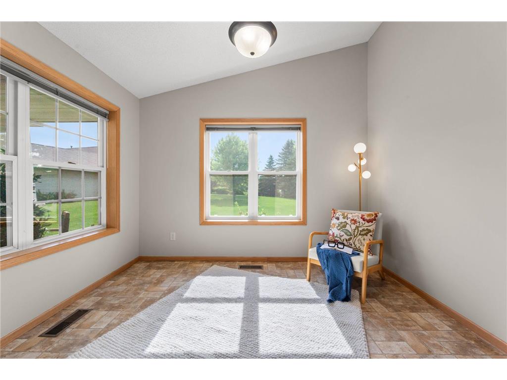 74 Crown Pointe Curve Hudson WI 54016 7075113 image6