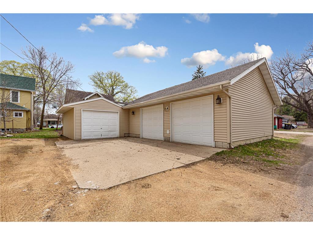 740 Belgrade Avenue North Mankato MN 56003 7055829 image40
