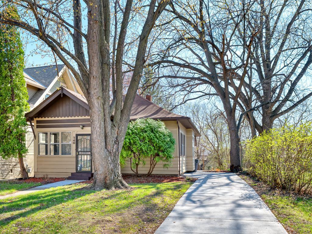 740 Como Avenue Saint Paul MN 55103 7058601 image1