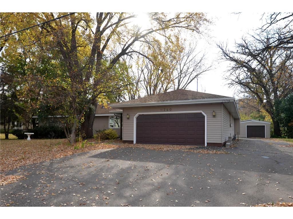 740 County Road D E Little Canada MN 55117 6623707 image1