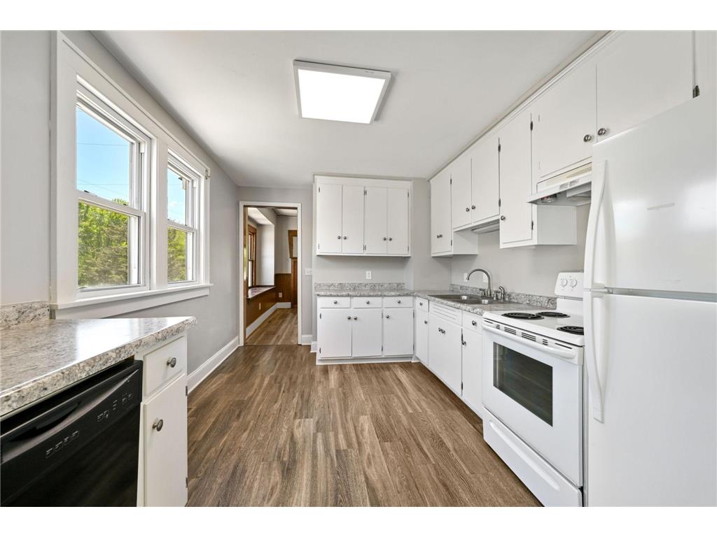 740 Main Street W Carver MN 55315 7073232 image6
