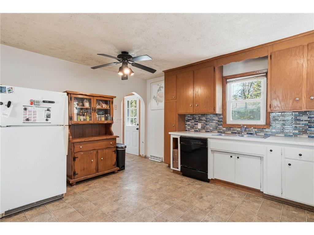 740 Manor Drive NE Spring Lake Park MN 55432 7046631 image9