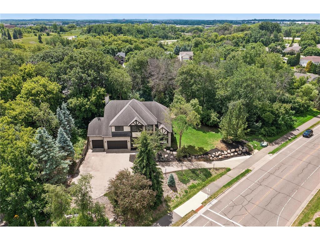740 Mendota Heights Road Mendota Heights MN 55120 7098197 image3