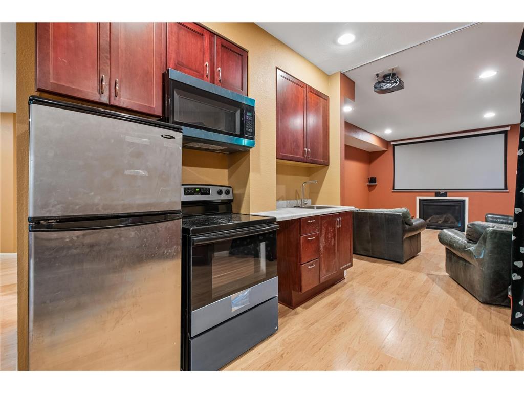740 Mendota Heights Road Mendota Heights MN 55120 7098197 image34