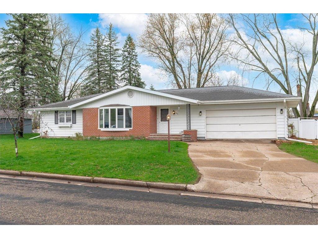 740 Newton Street Baldwin WI 54002 6518204 image1