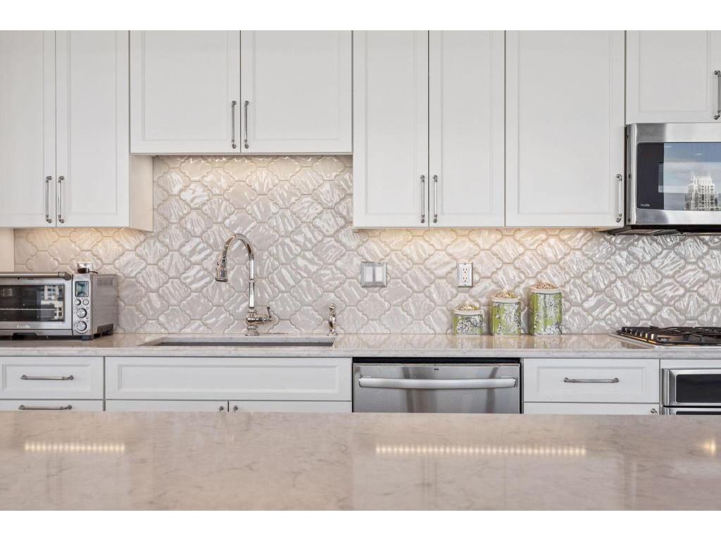 740 Portland Ave #1201 Minneapolis MN 55415 7063947 image10