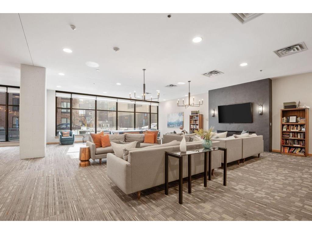 740 Portland Ave #1201 Minneapolis MN 55415 7063947 image51