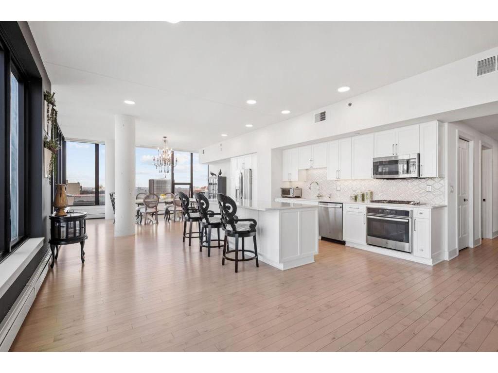 740 Portland Ave #1201 Minneapolis MN 55415 7063947 image6