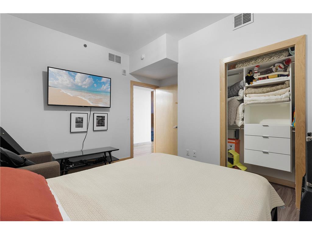 740 Portland Avenue #1005 Minneapolis MN 55415 6824089 image27