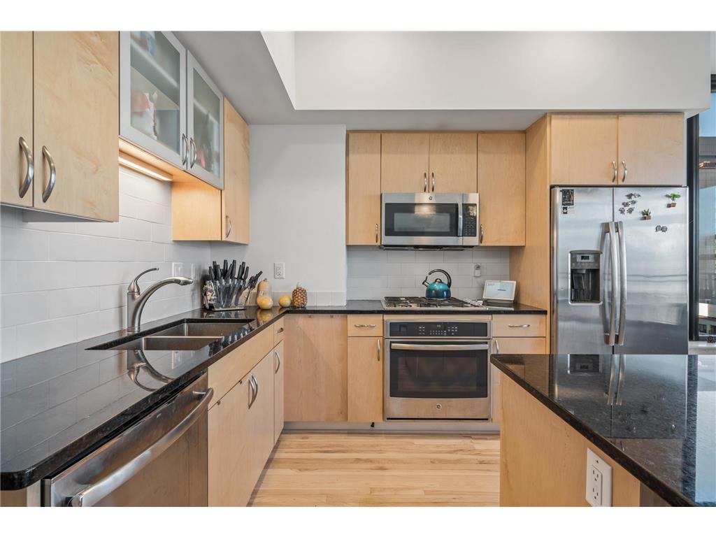 740 Portland Avenue #1008 Minneapolis MN 55415 6809667 image16