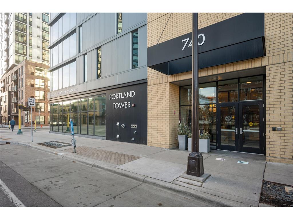 740 Portland Avenue #1008 Minneapolis MN 55415 6809667 image3