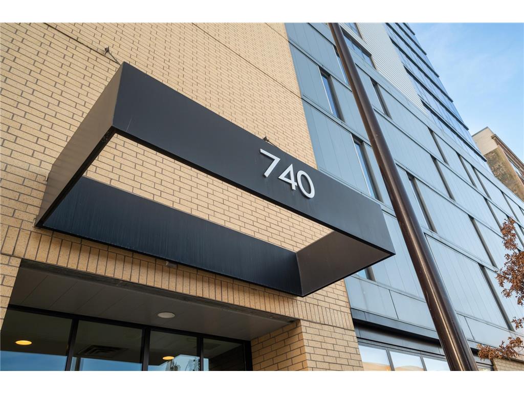 740 Portland Avenue #1008 Minneapolis MN 55415 6809667 image4