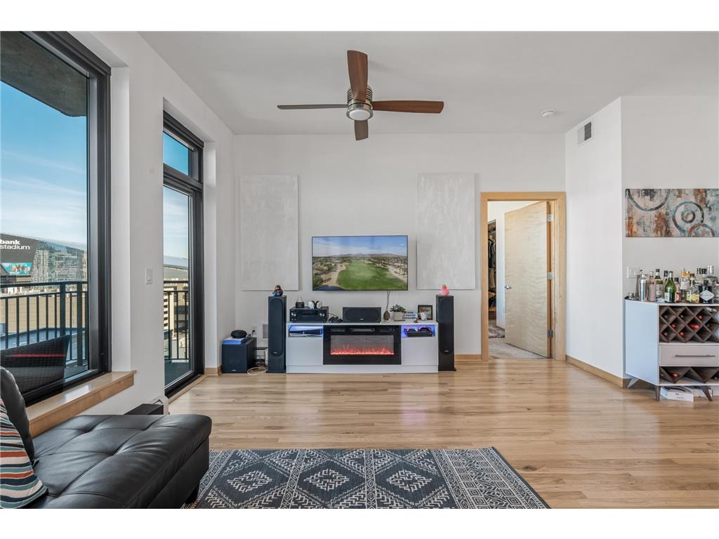 740 Portland Avenue #1008 Minneapolis MN 55415 6809667 image43