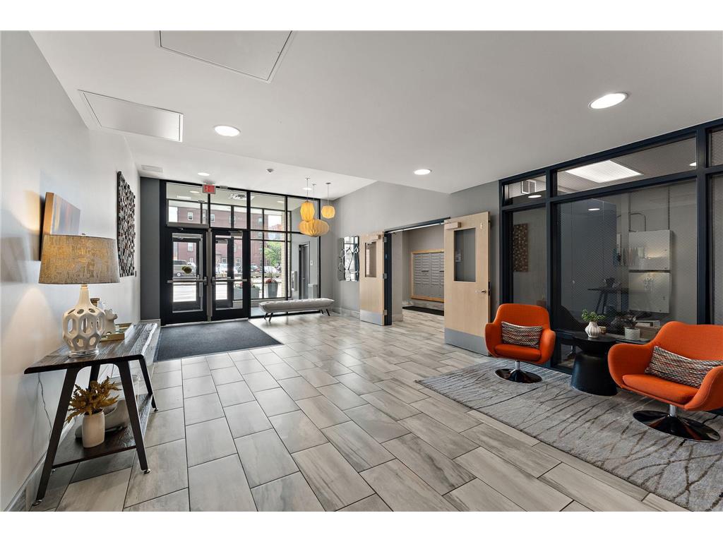 740 Portland Avenue #1109 Minneapolis MN 55415 7047109 image4