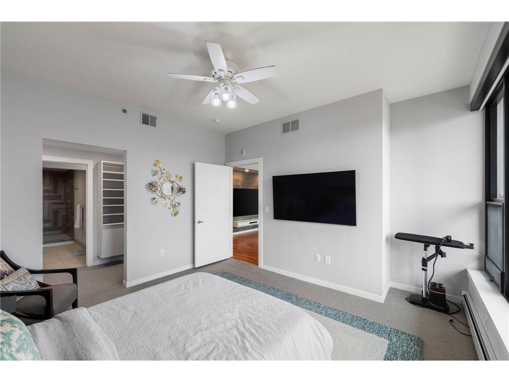 740 Portland Avenue #1517 Minneapolis MN 55415 7103653 image11
