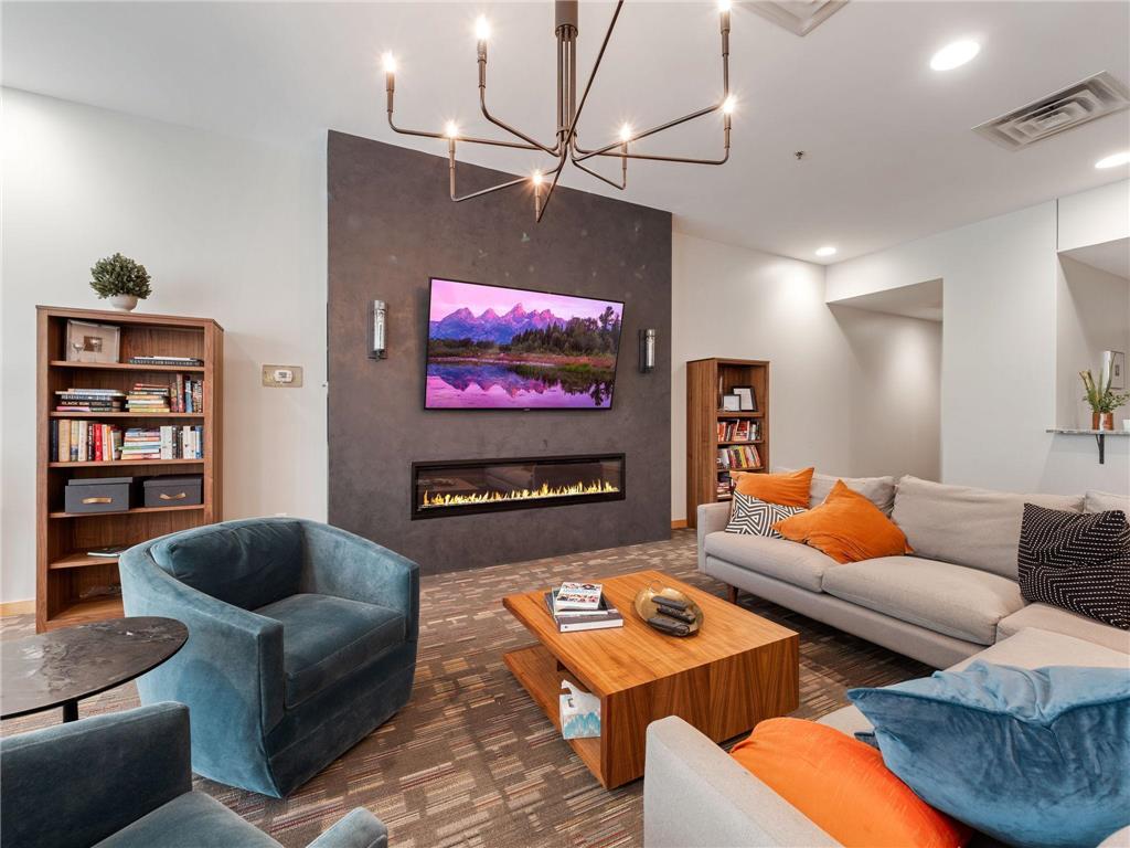 740 Portland Avenue #1517 Minneapolis MN 55415 7103653 image46