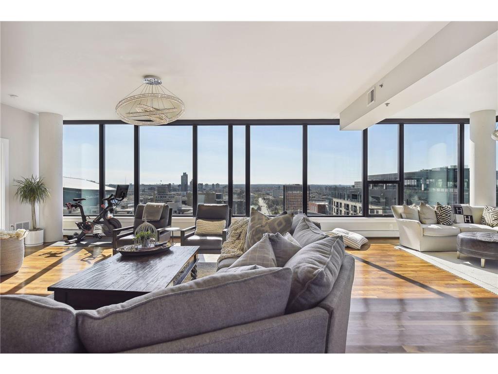 740 Portland Avenue #1614 Minneapolis MN 55415 6529765 image1