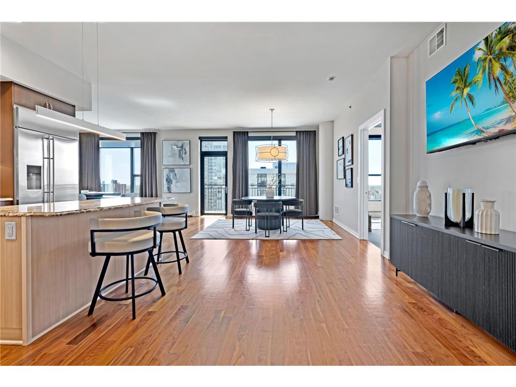 740 Portland Avenue #1614 Minneapolis MN 55415 7061385 image3