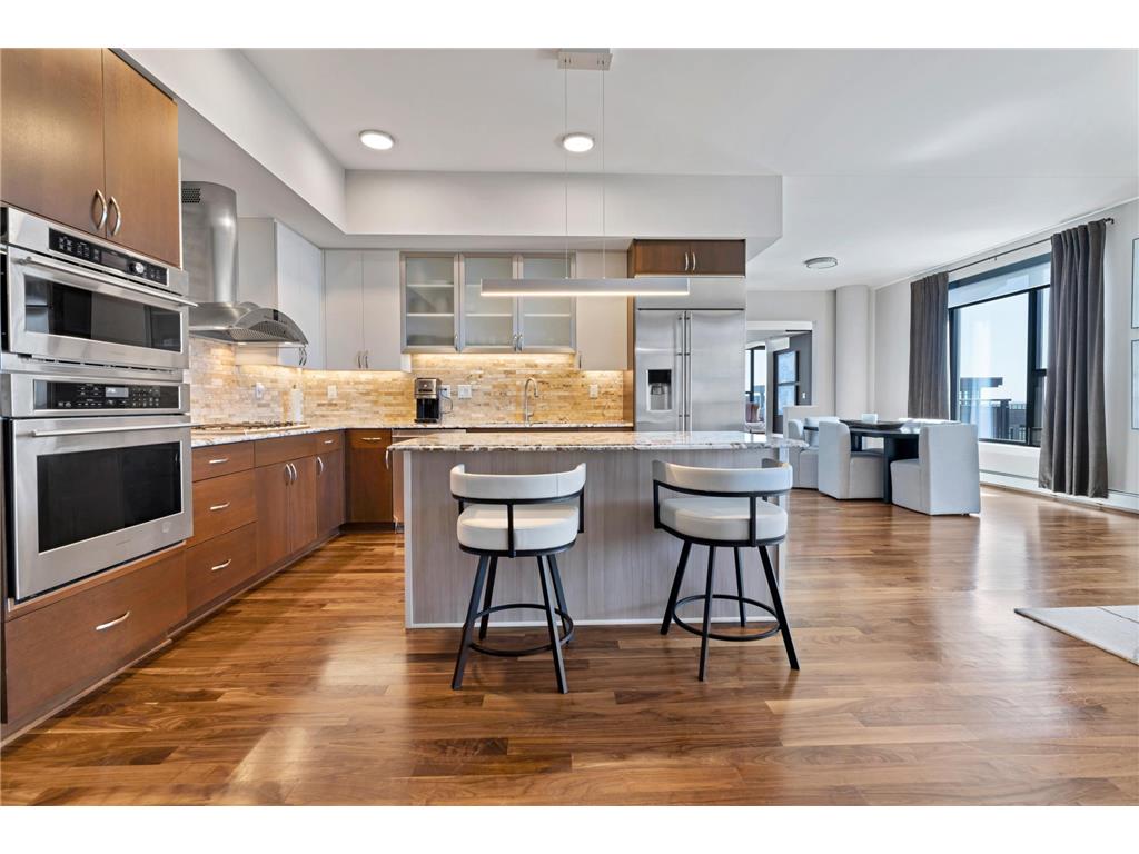 740 Portland Avenue #1614 Minneapolis MN 55415 7061385 image4