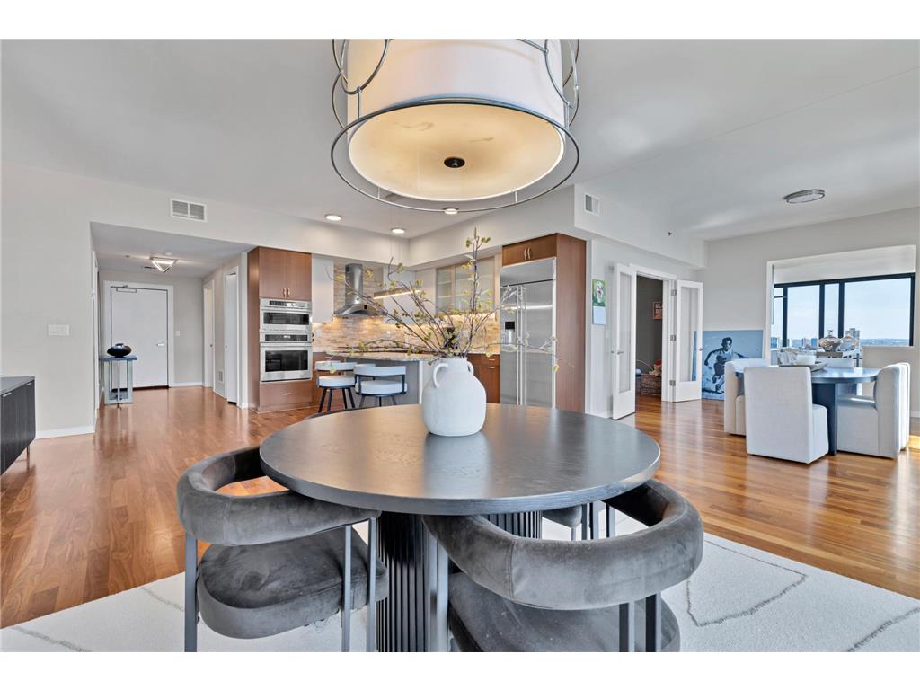 740 Portland Avenue #1614 Minneapolis MN 55415 7061385 image8