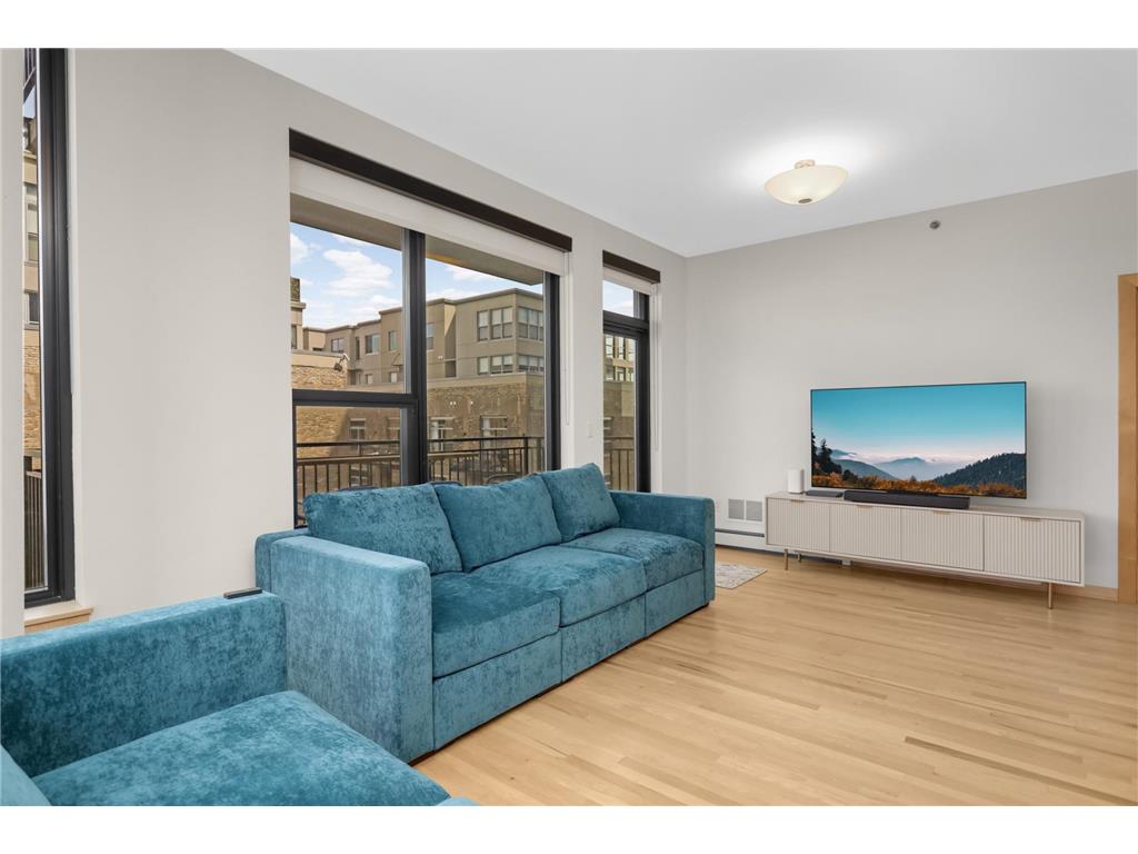 740 Portland Avenue #808 Minneapolis MN 55415 7085054 image16