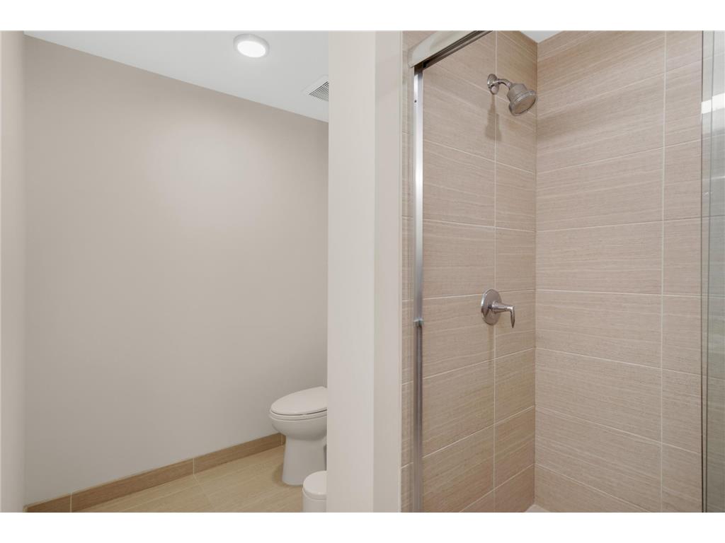 740 Portland Avenue #808 Minneapolis MN 55415 7085054 image25