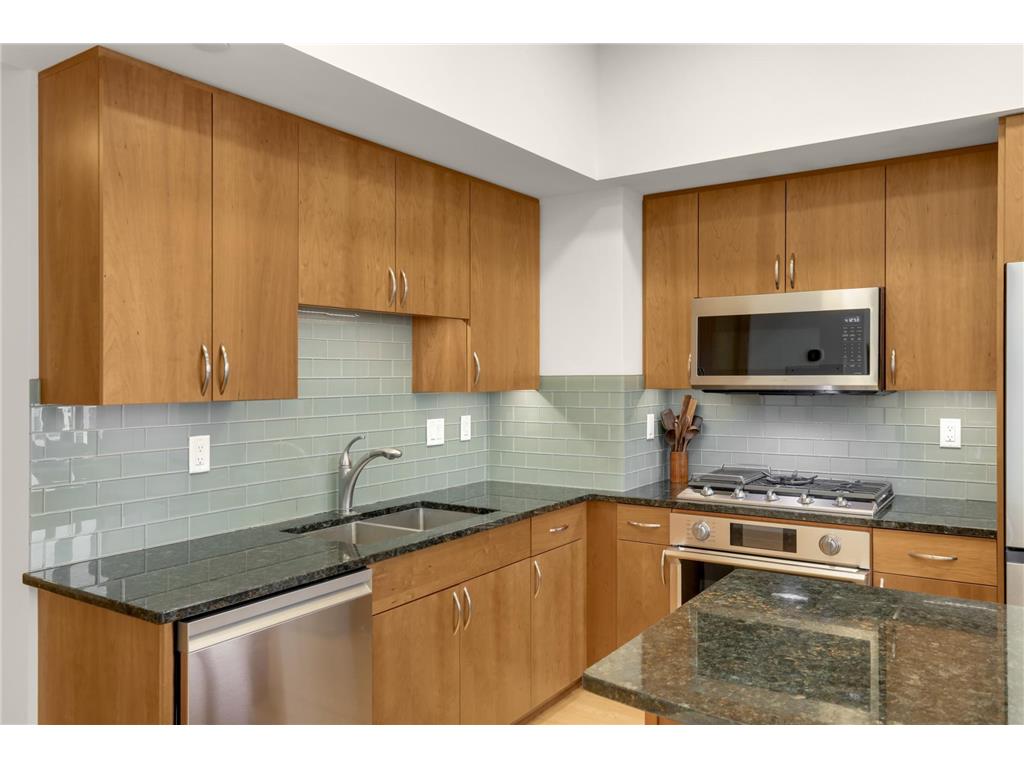 740 Portland Avenue #808 Minneapolis MN 55415 7085054 image8