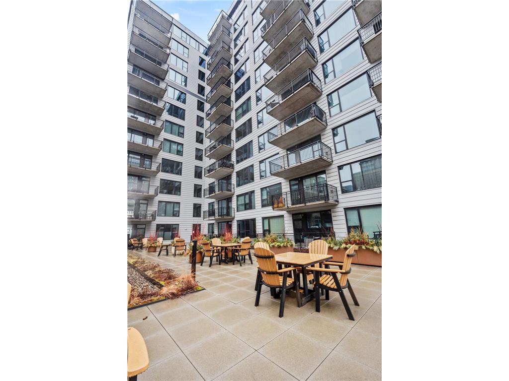 740 Portland Avenue #906 Minneapolis MN 55415 7024402 image12