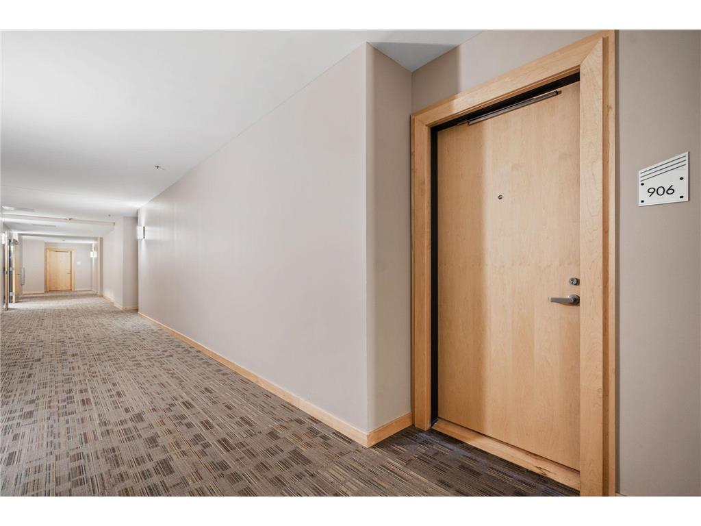 740 Portland Avenue #906 Minneapolis MN 55415 7024402 image27