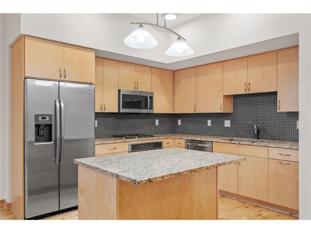 740 Portland Avenue #906 Minneapolis MN 55415 7024402 image31