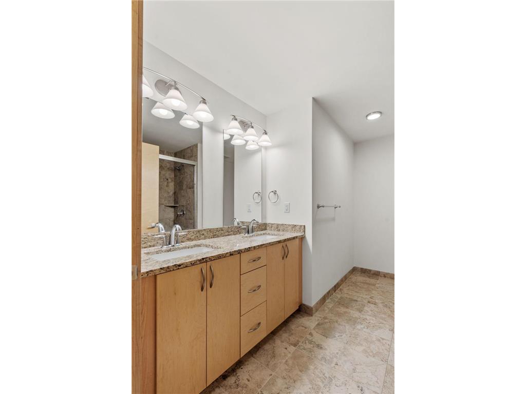 740 Portland Avenue #906 Minneapolis MN 55415 7024402 image47