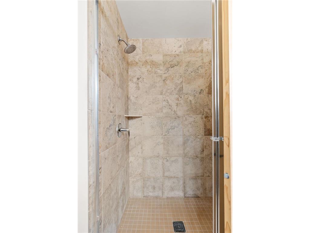 740 Portland Avenue #906 Minneapolis MN 55415 7024402 image48