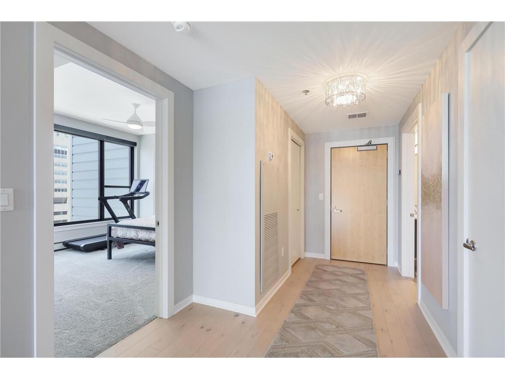 740 Portland Avenue #907 Minneapolis MN 55415 7015882 image21