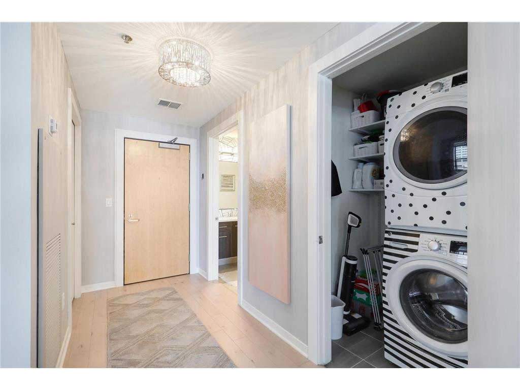 740 Portland Avenue #907 Minneapolis MN 55415 7015882 image26