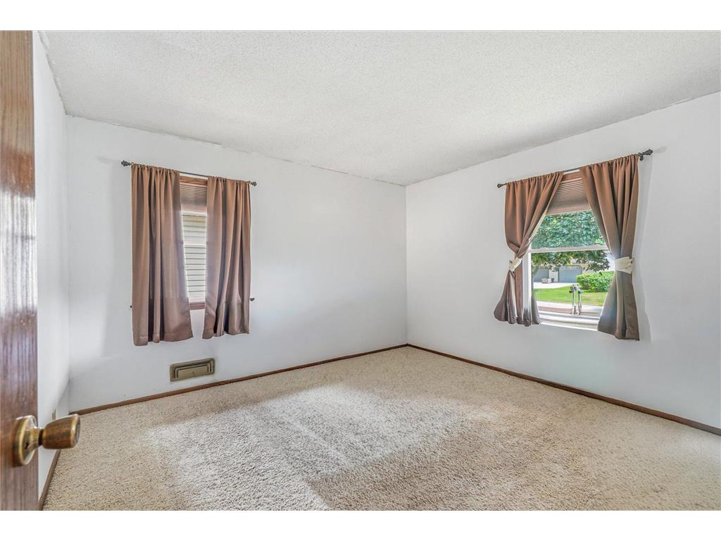 7400 Concerto Curve NE Fridley MN 55432 7088866 image20