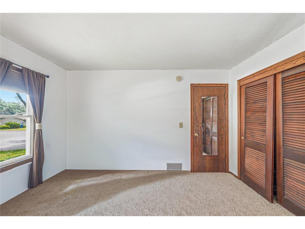 7400 Concerto Curve NE Fridley MN 55432 7088866 image21
