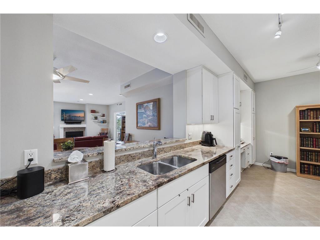 7400 Edinborough Way #5103 Edina MN 55435 - Centennial 7082813 image6