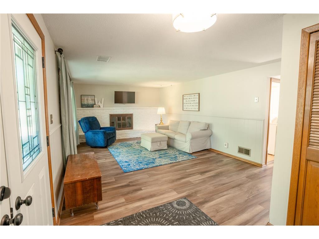 7400 Major Avenue N Brooklyn Park MN 55443 7069716 image10